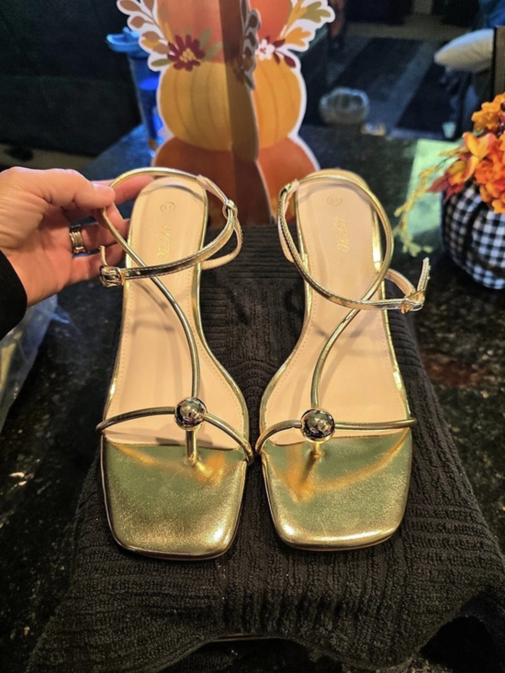 AIuzo Metallic Strappy Heels in Gold US 8.5 Like New